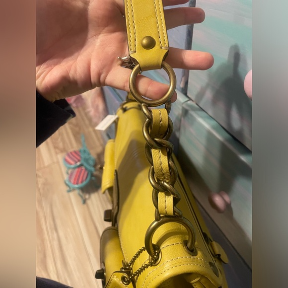NWT Coach 2007 Leigh Leather Pocket Flap Bag, Y2K in yellow citron RARE Vintage - Picture 6 of 13